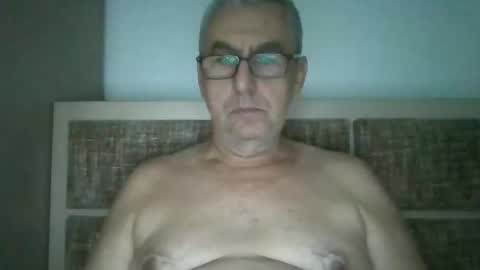 gigi1970 online show from October 2025 07:15:01 AM
