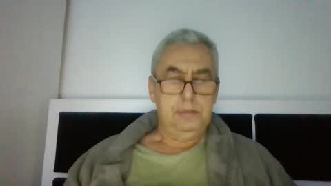 gigi1970 online show from November 2025 01:55:01 PM