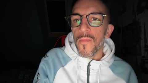 Gigi online show from April 2026 05:22:01 AM