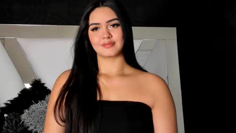 Snapshot of gigi_wilden chatting on December 2024 11:26:01 AM gigi wilden online show from December 2024 11:26:01 AM