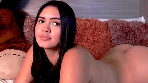Snapshot of gigi_wilden chatting on January 2025 02:15:01 PM gigi wilden online show from January 2025 02:15:01 PM