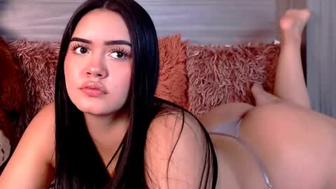 Snapshot of gigi_wilden chatting on February 2025 11:23:02 AM gigi wilden online show from February 2025 11:23:02 AM