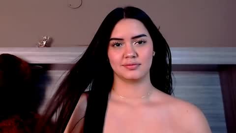 Snapshot of gigi_wilden chatting on February 2025 05:25:02 PM gigi wilden online show from February 2025 05:25:02 PM