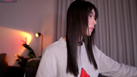 GIGI online show from December 2025 06:12:02 AM