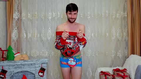 Snapshot of gilbertogonzales chatting on December 2024 04:18:01 PM gilbertogonzales online show from December 2024 04:18:01 PM