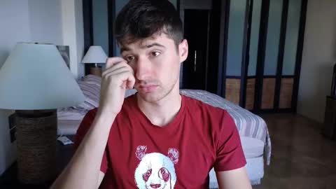 Snapshot of gilbertogonzales chatting on November 2025 01:37:01 AM gilbertogonzales online show from November 2025 01:37:01 AM