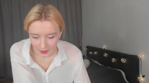 Gin online show from November 2025 06:34:01 AM