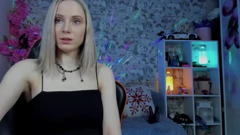 Gina online show from April 2026 01:23:02 AM