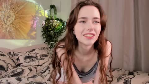 Snapshot of gina_vicious chatting on December 2024 08:44:01 PM Gina online show from December 2024 08:44:01 PM