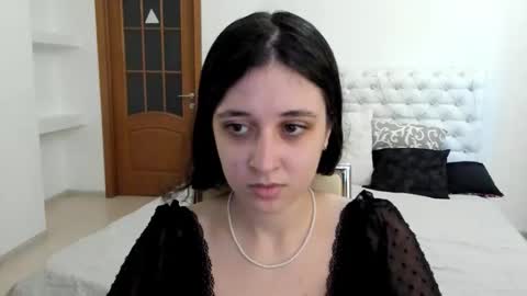 Snapshot of ginablum chatting on September 2025 08:03:01 AM Kate online show from September 2025 08:03:01 AM