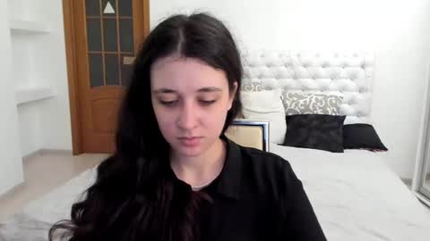 Snapshot of ginablum chatting on September 2025 09:44:01 AM Kate online show from September 2025 09:44:01 AM