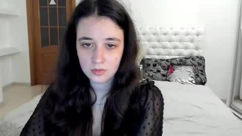 Kate online show from October 2025 11:38:01 AM