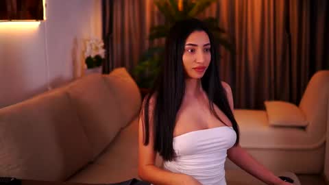 Snapshot of ginavalentinna chatting on February 2025 11:09:02 PM Gina online show from February 2025 11:09:02 PM