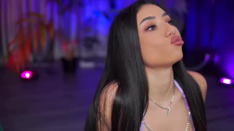 Snapshot of ginavalentinna chatting on October 2025 07:10:02 PM Gina online show from October 2025 07:10:02 PM