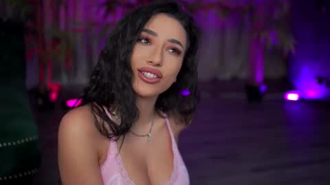 Snapshot of ginavalentinna chatting on November 2025 07:58:02 PM Gina online show from November 2025 07:58:02 PM