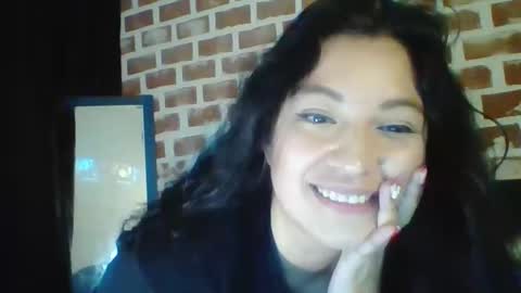 ginebra__uruena online show from March 2026 02:28:01 AM