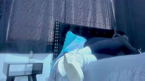 Miss online show from October 2025 04:29:02 PM