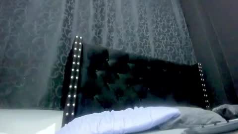 Miss online show from November 2025 11:06:01 PM