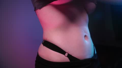        im expecting 350 thumbs up on my altar   online show from December 2024 01:11:02 AM