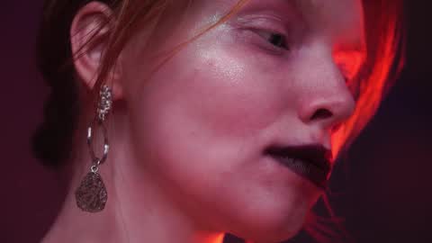        im expecting 350 thumbs up on my altar   online show from January 2025 04:12:02 AM