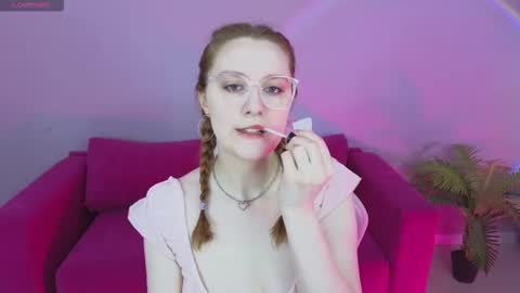 Snapshot of ginger_kristin chatting on February 2026 08:24:02 AM Ginger online show from February 2026 08:24:02 AM