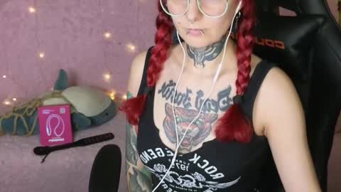 Snapshot of ginger_stay chatting on September 2025 10:09:02 PM Ginger online show from September 2025 10:09:02 PM