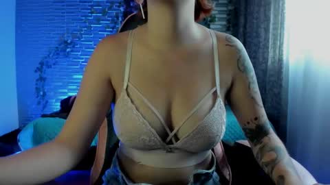 Ginger online show from December 2025 09:09:02 PM