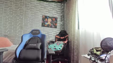 Ginger online show from April 2026 04:45:01 PM