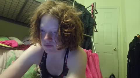 Snapshot of ginger_unicorn21 chatting on February 2025 04:03:02 AM ginger_unicorn21 online show from February 2025 04:03:02 AM