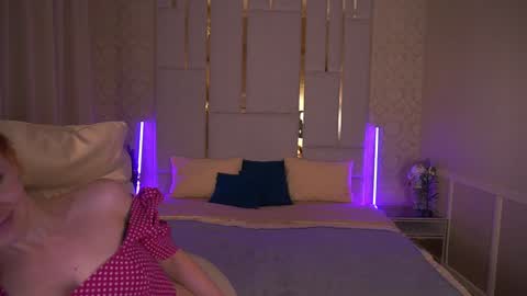 GingerLizzii online show from January 2025 05:37:01 PM