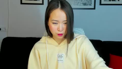 Snapshot of ginnycherry chatting on February 2025 06:01:01 PM Ginny online show from February 2025 06:01:01 PM