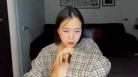 Snapshot of ginnycherry chatting on February 2025 10:42:02 PM Ginny online show from February 2025 10:42:02 PM