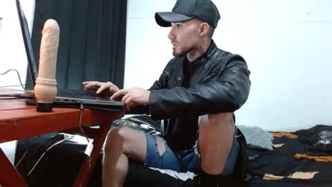 gino_vallen online show from September 2025 08:45:01 PM