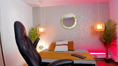 Gio Carangi online show from May 2026 02:09:02 AM