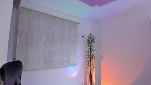 Snapshot of gio_russo chatting on June 2026 02:53:01 AM GioRusso online show from June 2026 02:53:01 AM