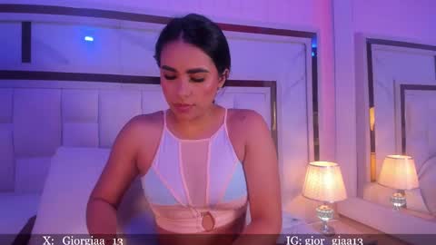 giorgia online show from February 2025 03:14:02 AM