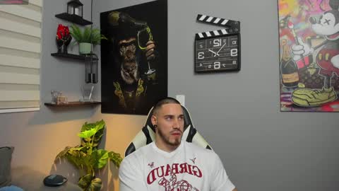 Snapshot of giorgio_leone2 chatting on December 2024 03:58:02 AM Giorgio leone online show from December 2024 03:58:02 AM