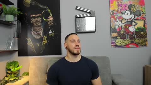 Snapshot of giorgio_leone2 chatting on February 2025 05:57:01 PM Giorgio leone online show from February 2025 05:57:01 PM
