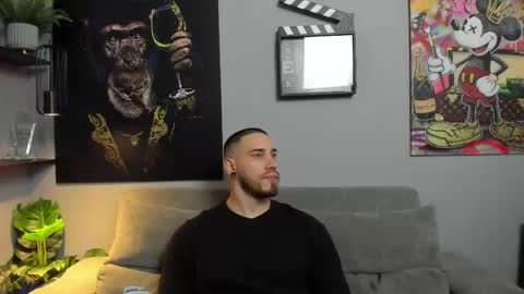 Snapshot of giorgio_leone2 chatting on February 2025 12:32:01 AM Giorgio leone online show from February 2025 12:32:01 AM