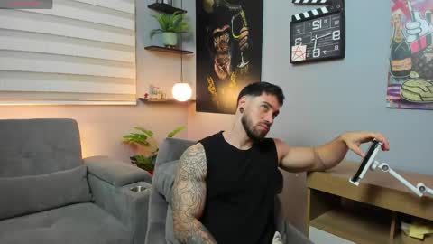 Snapshot of giorgio_leone2 chatting on June 2026 12:05:02 AM Giorgio leone online show from June 2026 12:05:02 AM