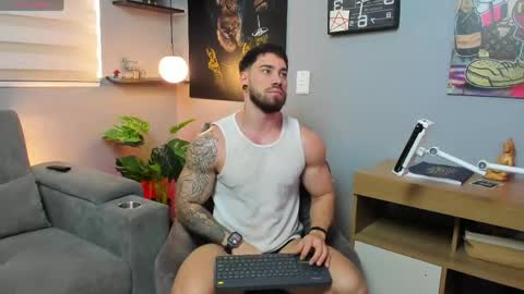 Snapshot of giorgio_leone2 chatting on June 2026 06:22:02 PM Giorgio leone online show from June 2026 06:22:02 PM