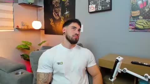Snapshot of giorgio_leone2 chatting on June 2026 11:29:01 PM Giorgio leone online show from June 2026 11:29:01 PM