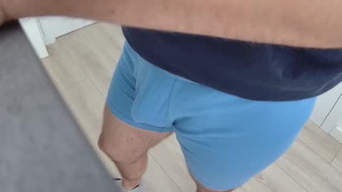 giovaa23 online show from April 2026 11:45:02 AM