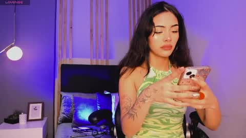 Giovanna  online show from April 2026 05:51:02 AM