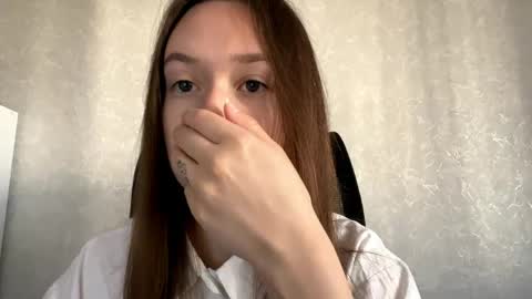Melisa online show from April 2026 01:19:02 AM