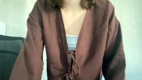 Melisa online show from June 2026 01:23:01 AM