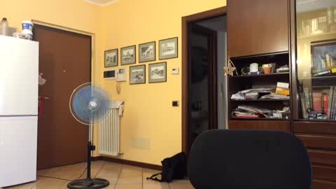 Snapshot of giovanni_1964 chatting on July 2026 01:40:02 PM giovanni_1964 online show from July 2026 01:40:02 PM