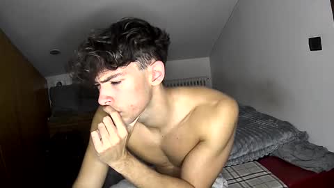 giovyyx online show from October 2025 02:45:02 PM