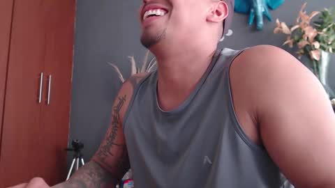 piggy boy online show from January 2025 08:03:02 PM