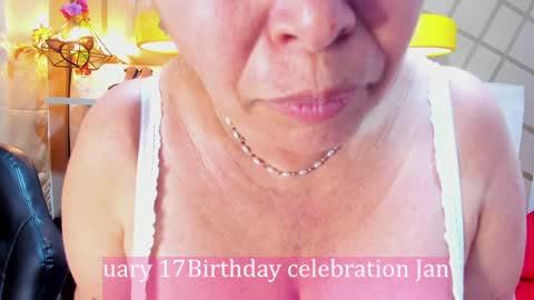 Girl Amada online show from January 2025 07:48:02 AM